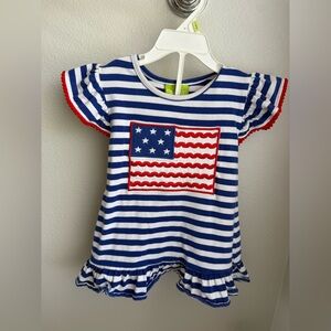 Patriotic Blue and Red Flag Short Sleeve Tee Set with Ruffled Shorts 4T